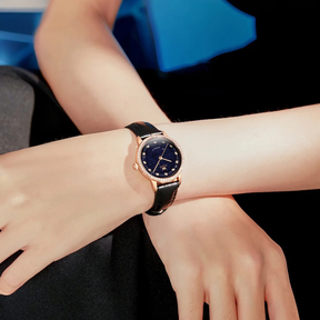 Relógio Feminino OLEVS Luxo Mostrador Estrelado Quartzo Pulseira de Couro à Prova d’Água 30m com Caixa Presente